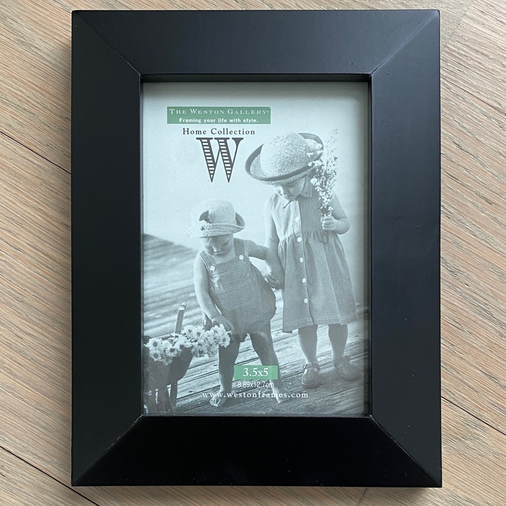Weston Gallery Black Picture Frame 3.5x5